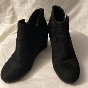 Marbella wedge boots